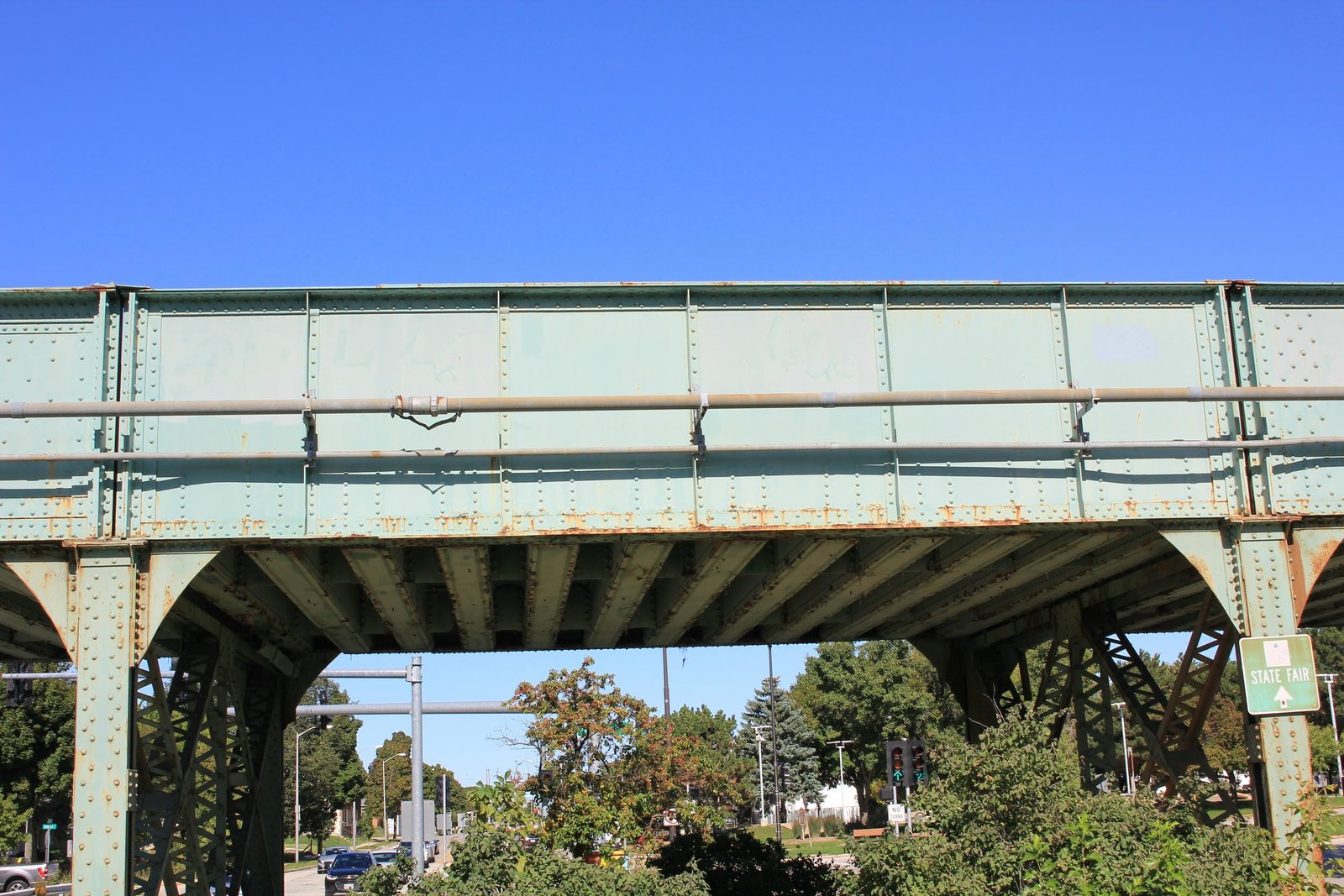 Center span (span #3)